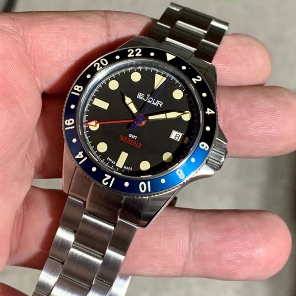 Le Jour Watch Seacolt GMT Batman Sapphire Crystal - Picture 6 of 16